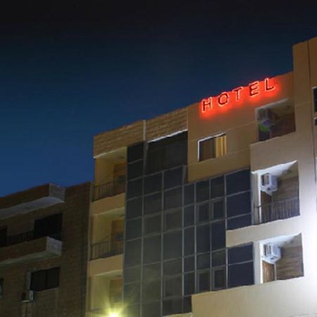 Golden Rose Hotel Aqaba Exterior photo