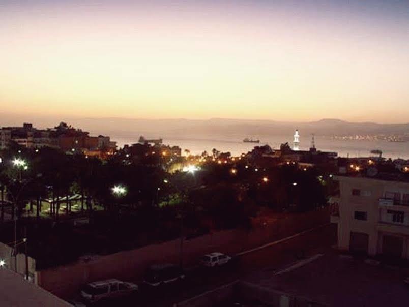 Golden Rose Hotel Aqaba Exterior photo